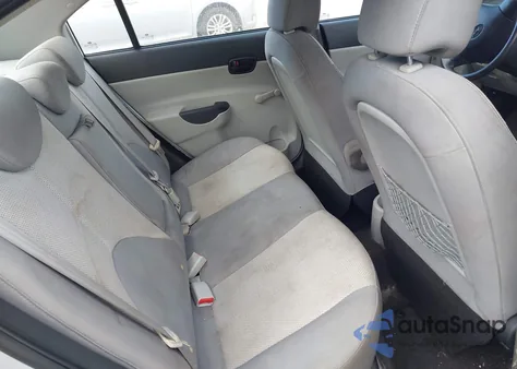 2010 Hyundai Accent Gls z USA, uszkodzony, nr VIN KMHCN4AC0AU430163